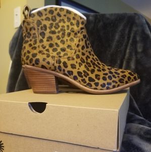Leopard Print Booties